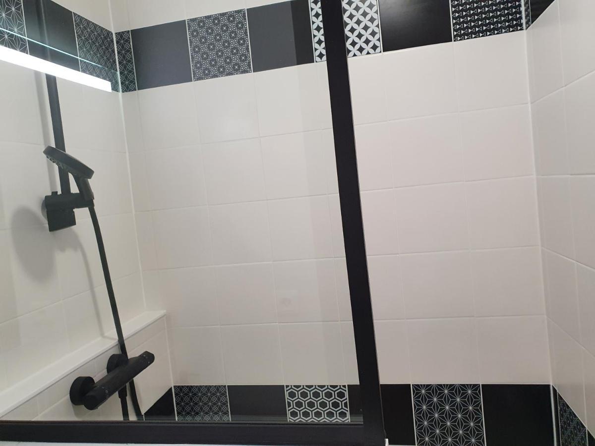 Magnifique Appartement Avec Garage Prive Et Terrasse Reims Ngoại thất bức ảnh